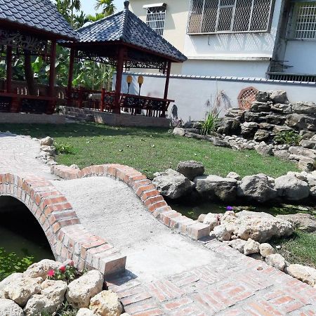 Chinese Garden Houses Apartamento Pingtung Exterior foto