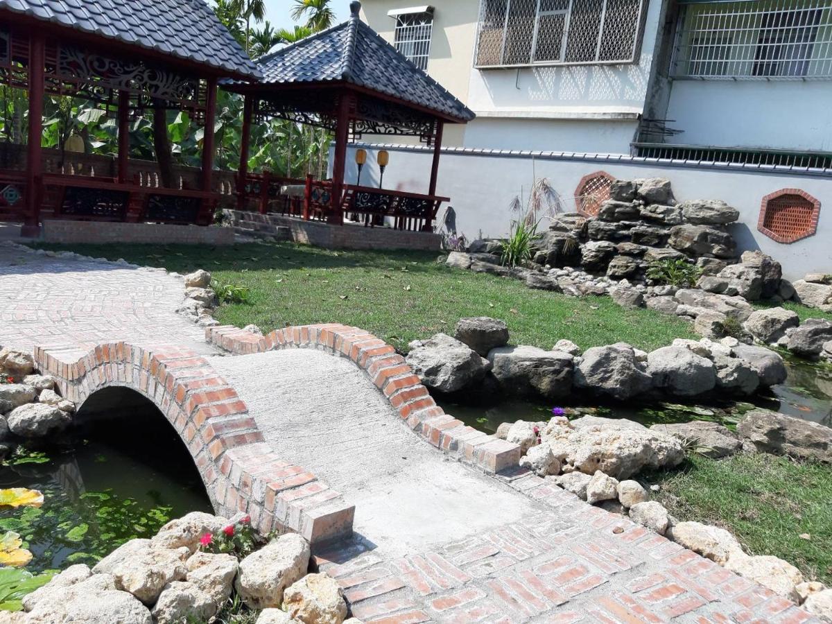 Chinese Garden Houses Apartamento Pingtung Exterior foto